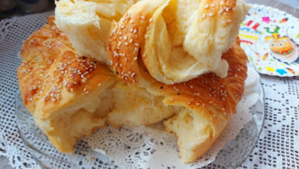 IZ BAKINOG KUVARA Suncokret lisnata pamuk pogača, kraljica ukusa (VIDEO)