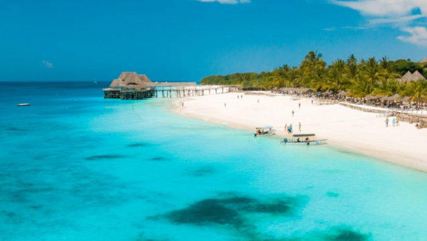DOŽIVITE NEZABORAVNE ZALASKE SUNCA 10 razloga da posetite Zanzibar ove zime