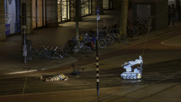 OTMIČAR JE UHAPŠEN Završena talačka kriza u Amsterdamu