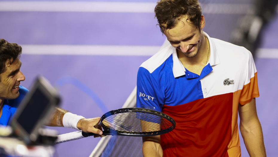 UBEDLJIVA POBEDA! Medvedev lako četvrtfinala Akapulka, teniski veteran nije uspeo da pruži otpor!