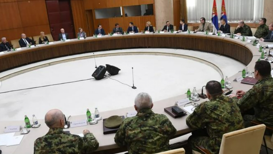 SRBIJA PRED ODLUKOM Vučić održao sednicu Saveta za nacionalnu bezbednost