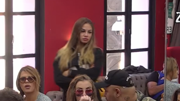 ŠOK! Ana Jovanović otkrila da li je Mensur uzrok njenog raskida sa Anđelom!