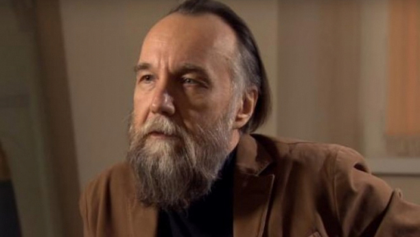 UBILI SU JE PRED MOJIM OČIMA Aleksandar Dugin se oglasio nakon smrti ćerke Darje