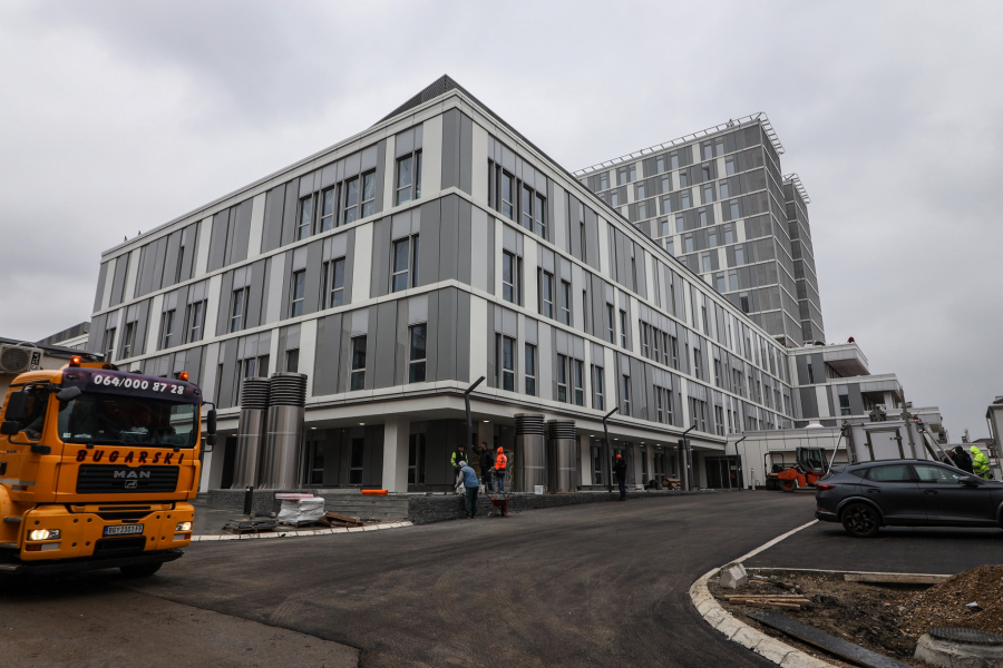 UNIVERZITETSKI KLINIČKI CENTAR SRBIJE Hronologija gradnje i rekonstrukcije jasna: Sadašnja vlast poklonila pravu pažnju realizaciji ovog važnog projekta (FOTO/VIDEO)