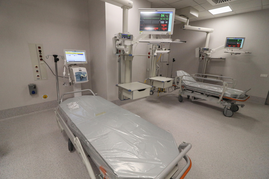 NAJMODERNIJA BOLNICA U OVOM DELU SVETA Otvara se novi Klinički centar Srbije! 12 spratova, 23 lifta, sobe sa kupatilom i televizorima, robotske operacione sale... (FOTO/VIDEO)