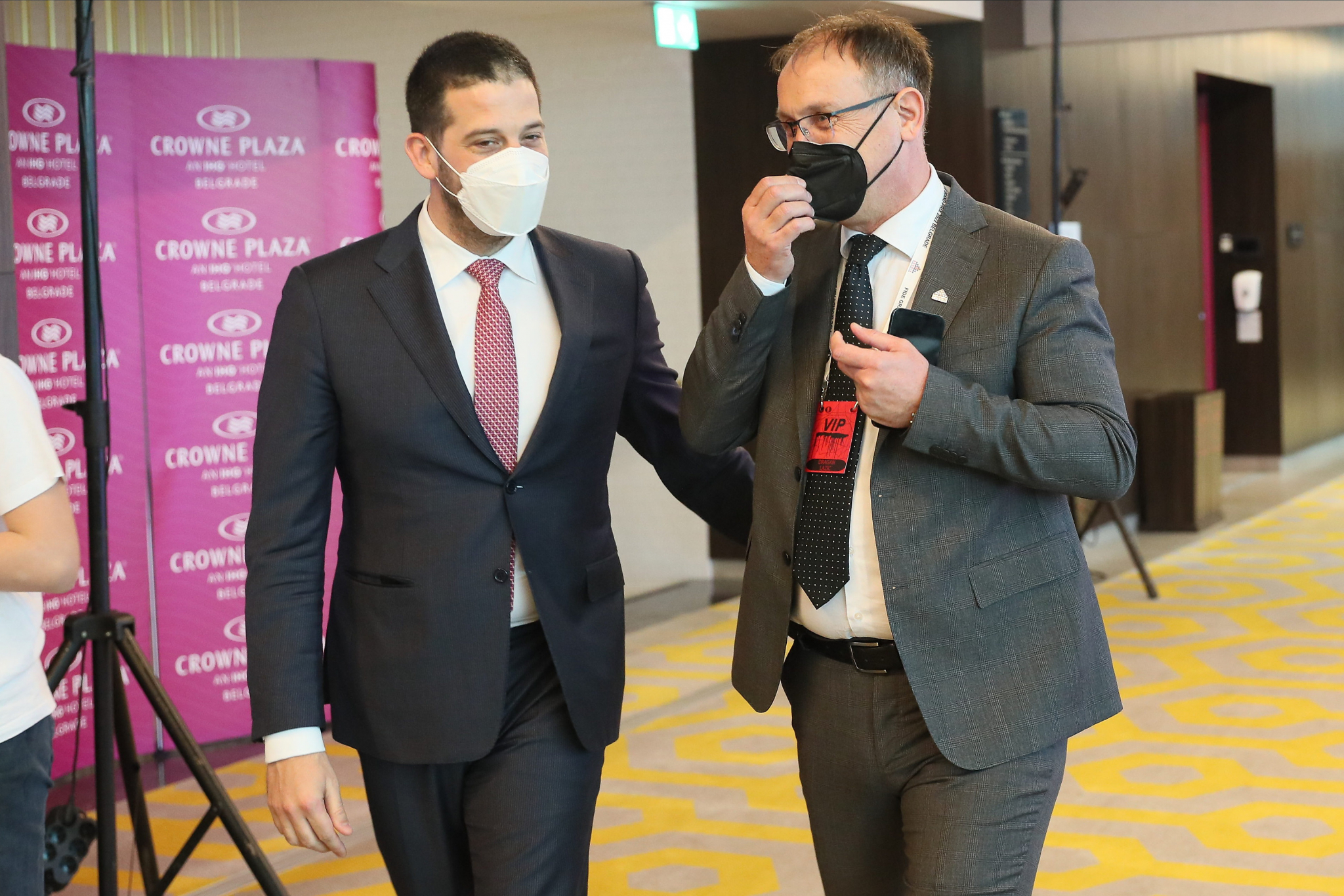 SRBIJA SE VRAĆA NA ŠAHOVSKU MAPU SVETA! Vanja Udovičić povukao prvi potez, startovao prestižni Gran-pri u Beogradu!