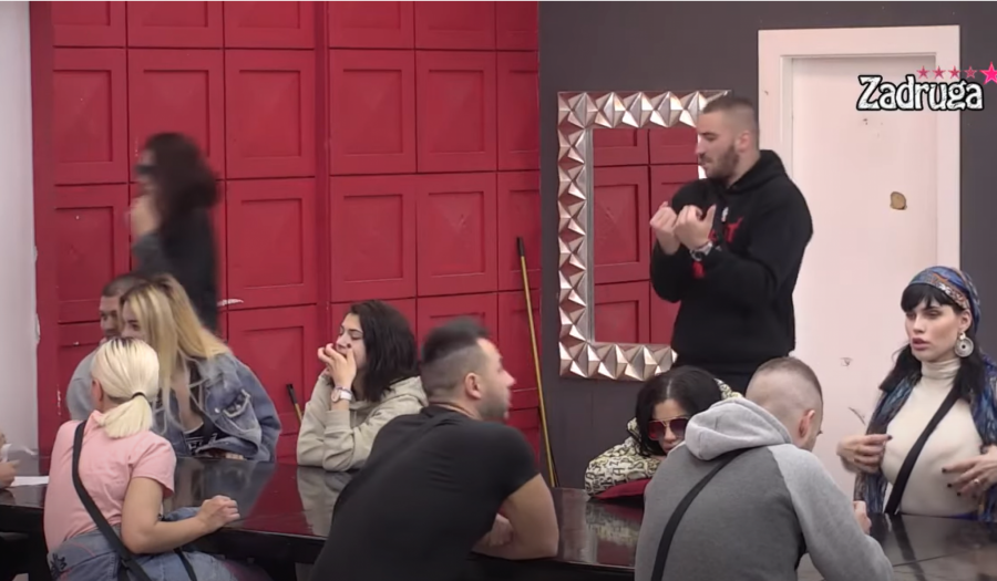 NEMOJ DA ME LOMIŠ I KIDAŠ! Mensur urlao na Milicu zbog njenog ponašanja, ona potkačila Maju Marinković, pa usledio haos!