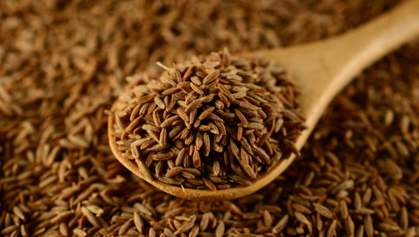 TVRDE DA JE NAJBOLJI ZAČIN ZA MRŠAVLJENJE Ovaj ZAČIN osim toga reguliše nadutost i smanjuje holesterol!