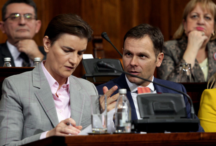 BRNABIĆ I MALI NA KRUCIJALNOM SASTANKU U PREDSEDNIŠTVU Traje više od 5 sati - Borba za očuvanje normalnog života svih građana Srbije!