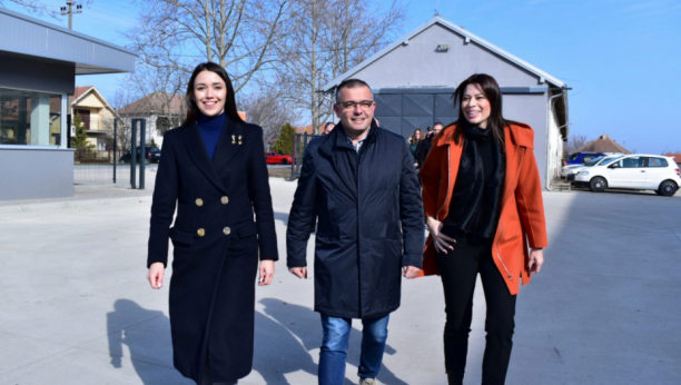 Branislav Nedimović, Irena Vujović i Nevena Đurić obišli Srednjobanatski okrug