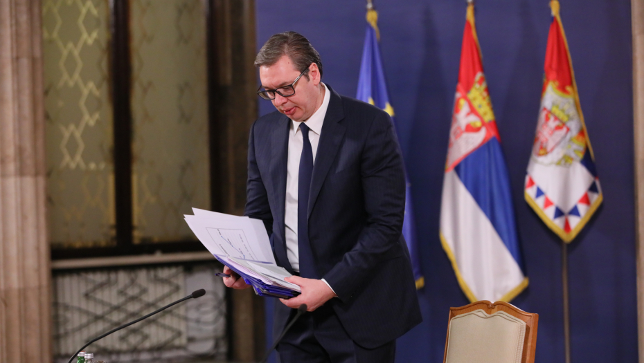 Vučić večeras predstavlja nove i precizne mere države po pitanju nafte, benzina, pšenice, brašna i svega što celu Srbiju zanima