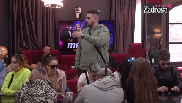 KONAČNO SUOČAVANJE! Zola priznao da je pljuvao Janjuša, nastao karambol za crnim stolom!