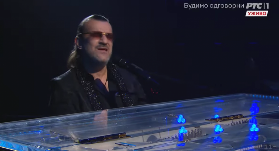 OVAKO IZGLEDA PRAVI EVROVIZIJSKI NASTUP: Lukas oduševio publiku na takmičenju za izbor pesme za Evroviziju! (VIDEO)