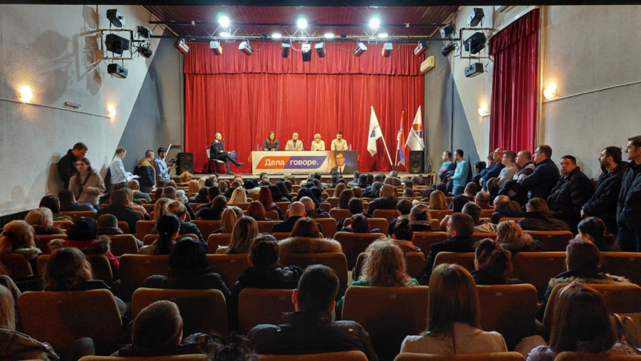 RAZGOVOR SA GRAĐANIMA BRANIČEVSKOG MOSTA Grujičić, Vučević, Todorović i Sara Pavkov obišli Petrovac na Mlavi (FOTO)