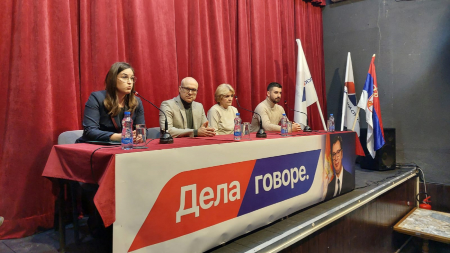 RAZGOVOR SA GRAĐANIMA BRANIČEVSKOG MOSTA Grujičić, Vučević, Todorović i Sara Pavkov obišli Petrovac na Mlavi (FOTO)