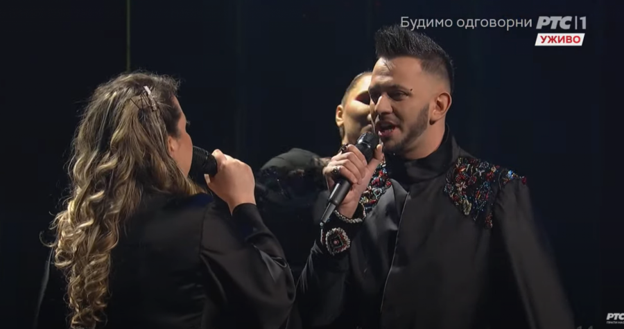 SPEKTAKL! Sara Jo pokidala na sceni, nakon ovog njenog nastupa će 