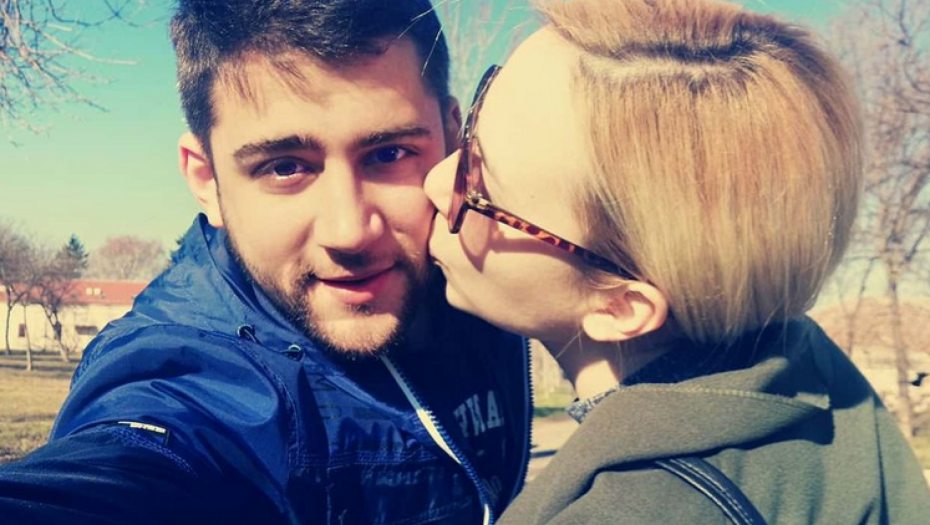 GLEDAMO GA U SERIJI "IGRA SUDBINE"! Glumac otkrio detalje iz privatnog života i pokazao verenicu (FOTO)