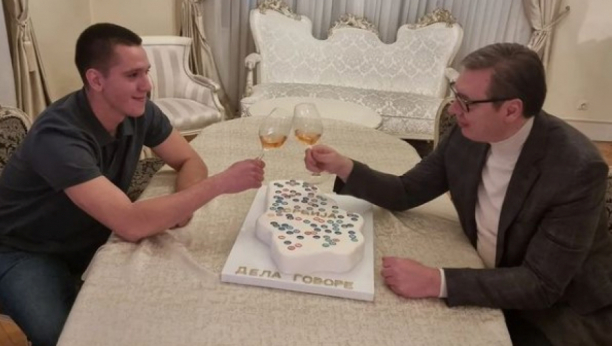 ALBANCI POBESNELI Vučić je i na rođendan poručio da nam ne da ni pedalj Srbije!