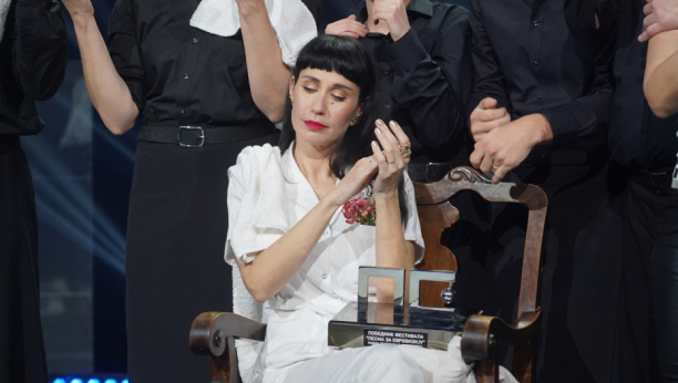 NOVI DETALJ KOJI NIKO NIJE ZNAO! Keba čestitao Konstrakti na pobedi, a evo šta je ona uradila nakon toga!