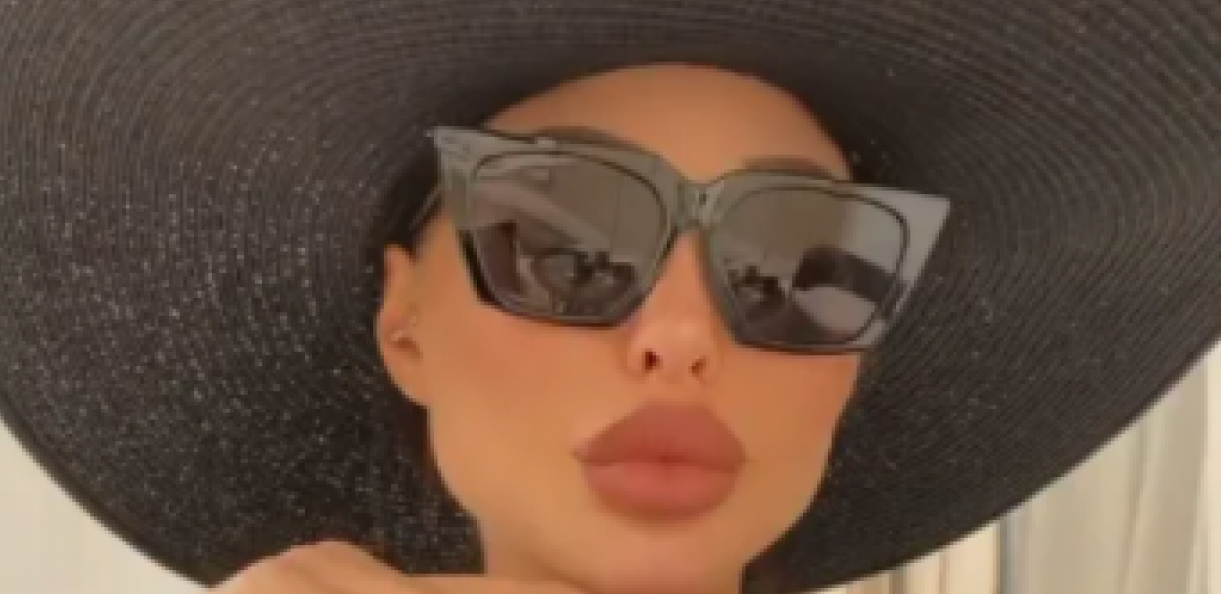 MAJA MARINKOVIĆ POKAZALA KOGA LJUBI U EGIPTU! Bivša zadrugarka objavila fotografiju ko joj pravi društvo na odmoru!