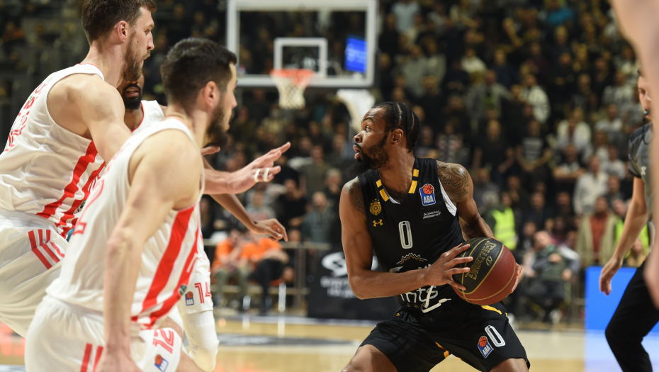 PANTER VEĆ ZABORAVIO DERBI Nemamo vremena za umor, fokus svih 40 minuta!