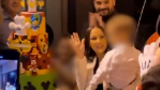 SVI DETALJI GALA PROSLAVE PRIJOVIĆKINOG SINA! Torta na šest spratova, veliki broj poznatih ličnosti, a evo šta su radili Brena i Boba! (VIDEO)