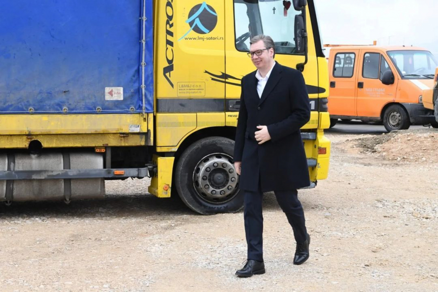 VUČIĆ U LESKOVCU Srbija će preživeti bez posledica, ali se bojim drugih nepredvidljivih stvari (FOTO/VIDEO)