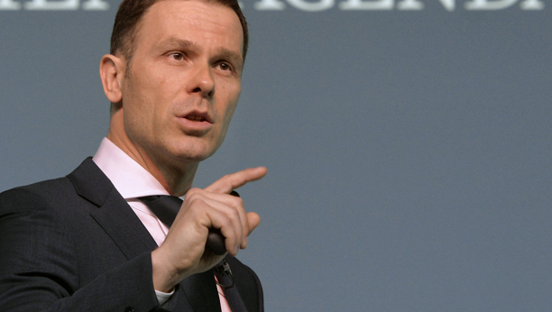 MINISTAR MALI ODGOVORIO ĐILASU I NIKEZIĆU Da ste vi odlučivali, kao nekada, sigurno bi nas vodili ka propasti bez povratka