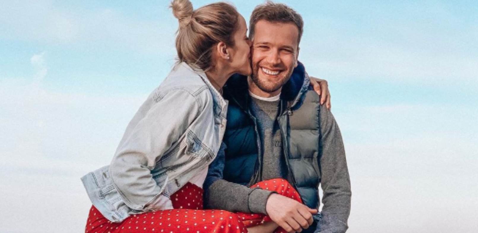 VLADAN SAVIĆ OTKRIVA U KAKVIM JE ODNOSIMA SA BIVŠOM SUPRUGOM! Pevač je priznao da li viđa ćerku i kako izgleda život nakon završetka jedne velike ljubavi!