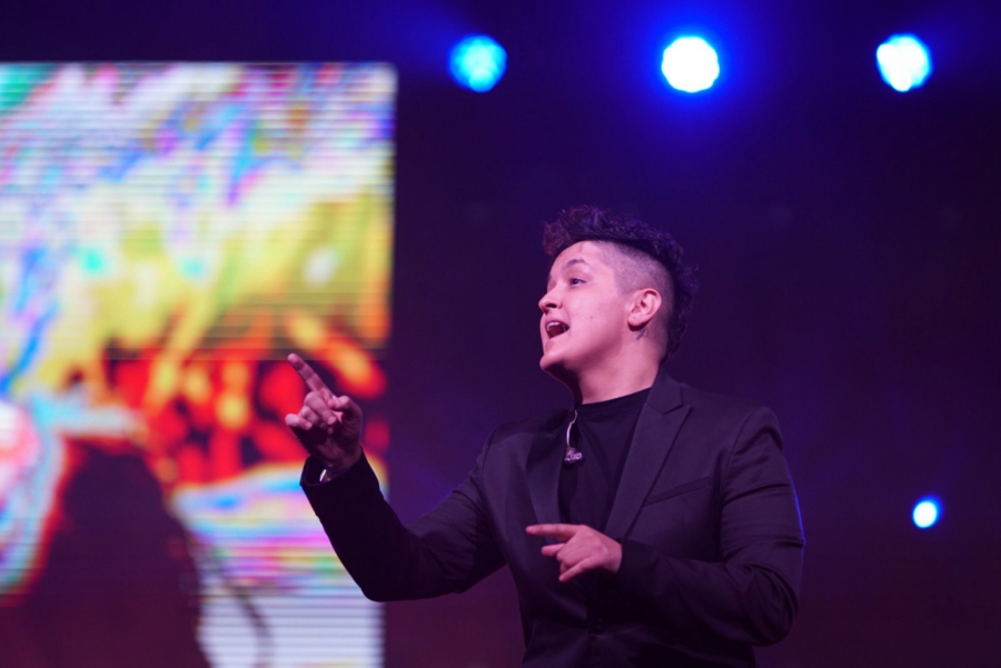 SPEKTAKULARAN “NOVI”POČETAK PRED PREPUNOM DVORANOM BORIK! Marija Šerifović zapalila Banja Luku! (FOTO)