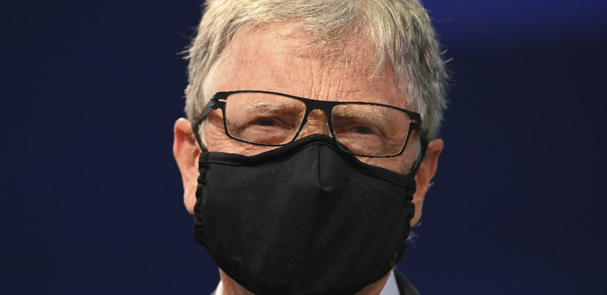 TEORIJE ZAVERE! Bil Gejts stigao na Indijan Vels, Noletovi navijači proključali od besa! (FOTO)