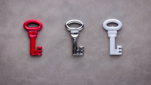 IZABERITE KLJUČ I SAZNAJTE KAKVA VAS BUDUĆNOST ČEKA Svaka boja otkriva tajnu vaše podsvesti