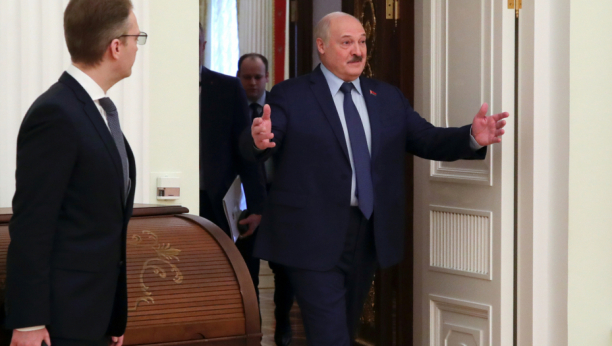 "ZAPAD VODI HIBRIDNI RAT" Lukašenko izneo teške optužbe na račun Amerike i NATO pakta