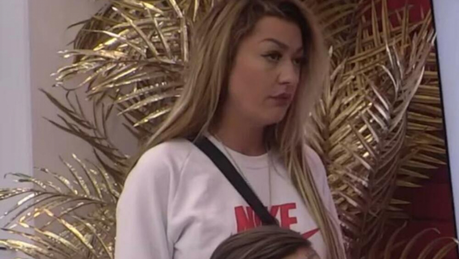 PROBLEM JOJ JE NESIGURNOST, A NE SANDRA! Rešićkina porodica surovo o Dejanu i čestim napadima na nju!