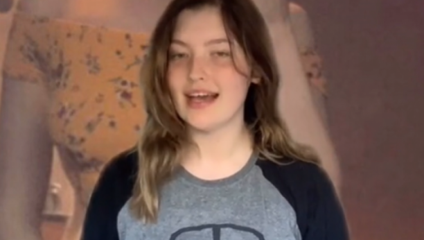 IMA 17 I TRUDNA JE Ona misli da su ovo idealne godine za rađanje!