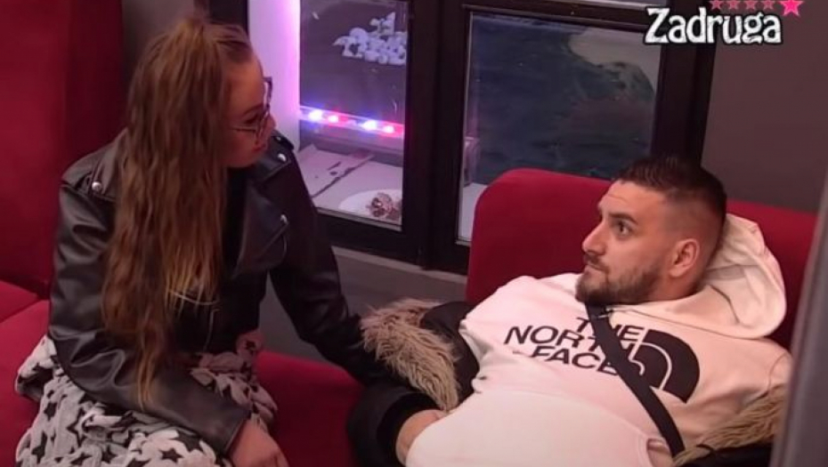 NAPRAVIO SI SPRDNJU OD NAŠEG ODNOSA! Nevena ubeđivala Zolu da su zajedno, a evo šta joj je on rekao!