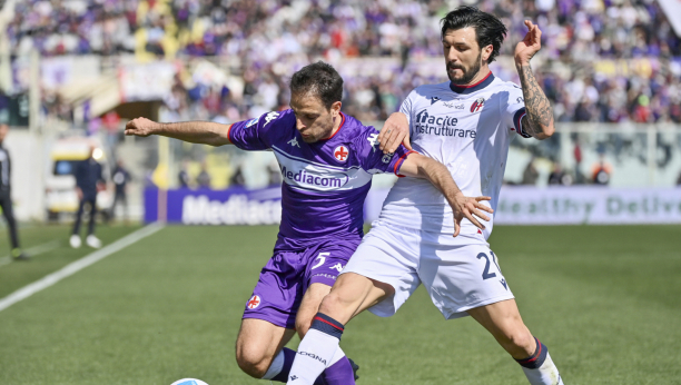 MILENKOVIĆ RASTUŽIO MIHU! "Samoubistvo" Bolonje u Firenci, Fjorentina se baš muči bez Vlahovića!