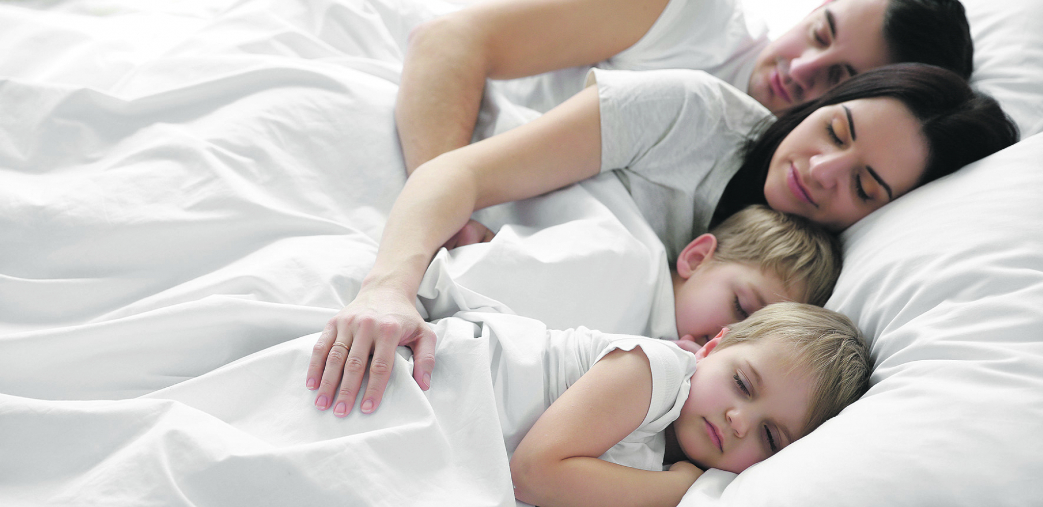 NIKAKO BEZ ĆEBETA Zašto se pokrivamo i kad je toplo