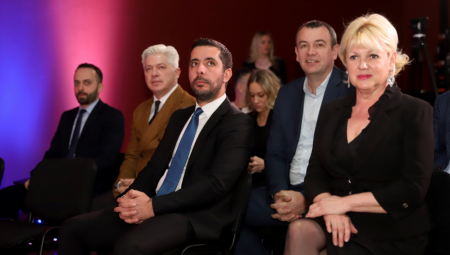 Soko je simbol novog brzog voza! Pustili inspiraciju da ih vozi, pa napravili najbolji logotip u Srbiji