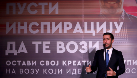 Soko je simbol novog brzog voza! Pustili inspiraciju da ih vozi, pa napravili najbolji logotip u Srbiji