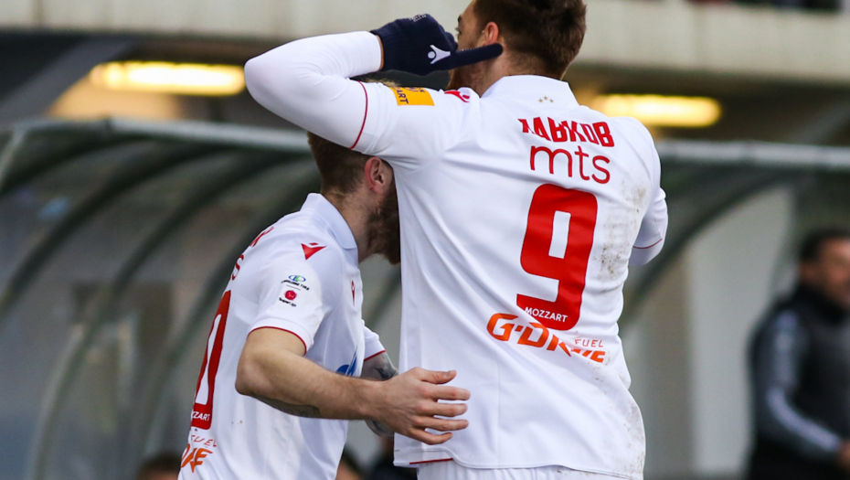 DEKIJEVO ORUŽJE ZA ŠKOTE - MILAN PAVKOV! Napadač Zvezde se prisetio Liverpula, pa poslao moćnu poruku pred Rendžers!