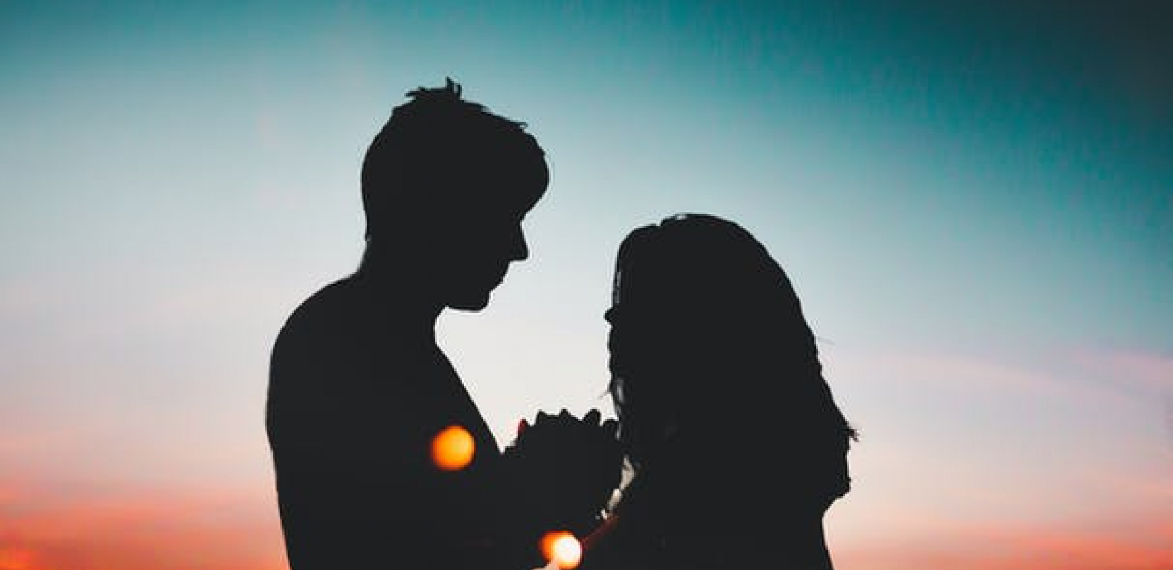 MLAD MESEC U OVNU - 1. APRILA DONOSI NOVI POČETAK Za 4. znaka u horoskopu ova pojava predstavlja prekretnicu