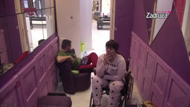 MILJANIN DEČKO ZAPENIO! Ne želi čak ni da ga Kulićka dodirne, haos u najavi!