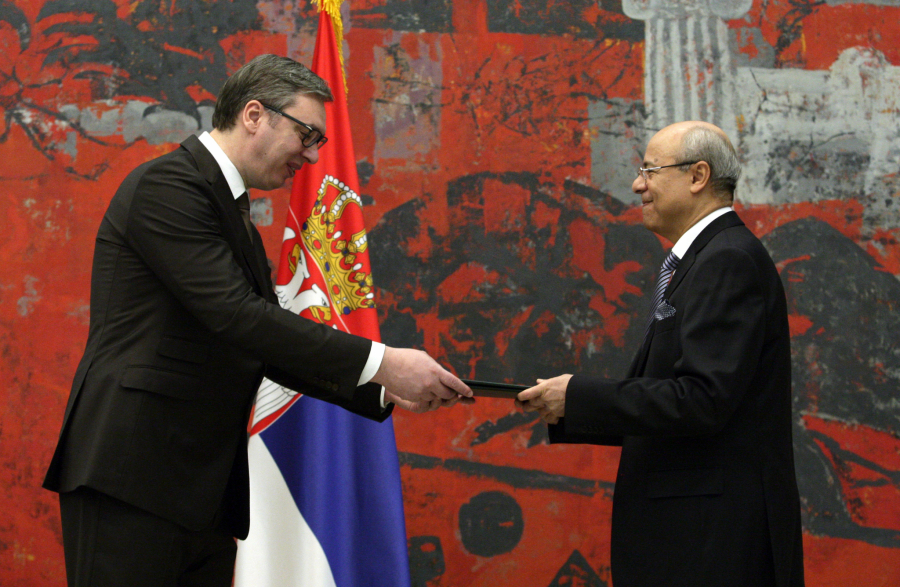 Predsednik Vučić primio akreditive novih ambasadora Alžira, Koreje, Libije i Egipta (FOTO)
