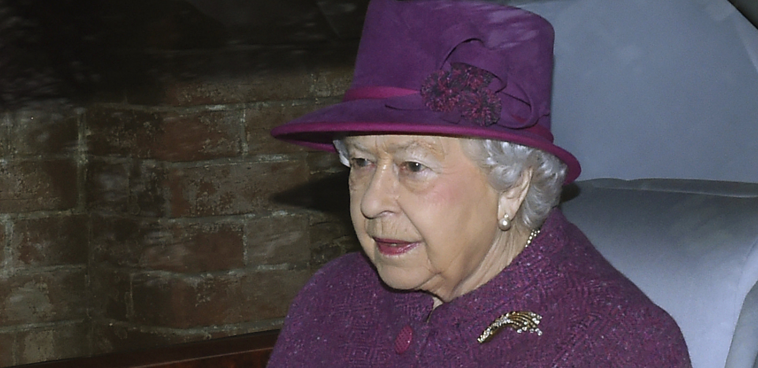 TEKTONSKE PROMENE NA OSTRVU! Kraljica odlazi u istoriju, izbacuju je iz himne i sa novca!