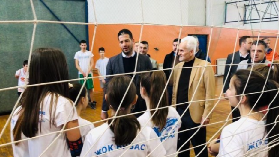 SPORT U SVAKOM KUTKU SRBIJE STVARA NAJBOLJE NA SVETU! Ministar Udovičić posetio Srbobran, Vrbas i Mali Iđoš