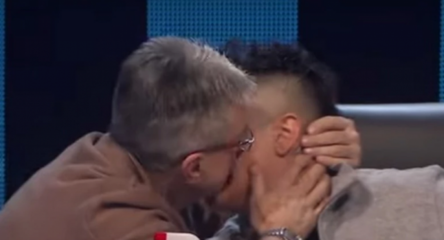 SAŠA POPOVIĆ POLJUBIO MARIJU U USTA! Konačno pred svima priznao svoju ljubav prema njoj! (FOTO)