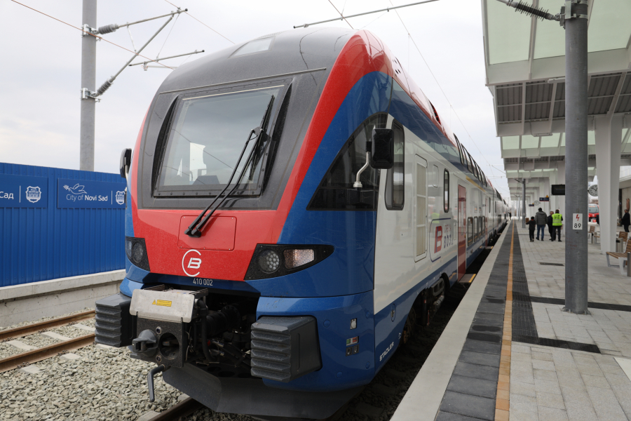 LJUDI, PA OVO NIJE NORMALNO! I do Niša ćemo ići 200 NA SAT!