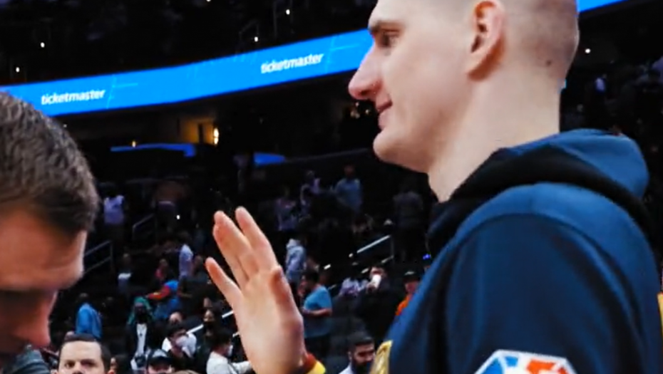 "ISPALIO" NAJBOLJEG U LIGI As Vašingtona iskulirao Jokića (VIDEO)