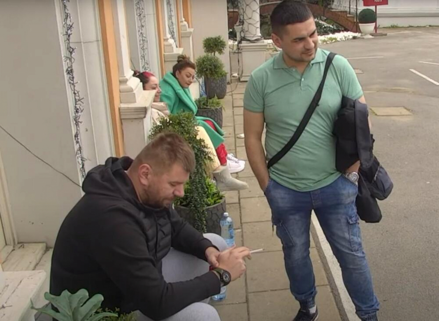 MILJANA ULETELA SA MOTKOM KOD ZOLE U IZOLACIJU! Kulićeva pobesnela zbog pominjanja roditelja, krenula da mlati bivšeg dok je spavao!